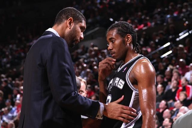 错失绝平机会，帕罗特补时阶段勺子点球打飞（补时勺子点球失手，帕罗特错过绝平良机）