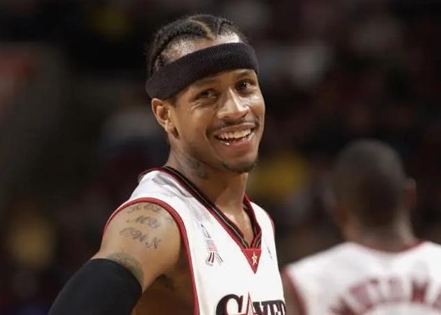 苏亚雷斯：很可惜来到亚泰的目标没办法实现；在这我感到幸福（苏亚雷斯：在亚泰未能完成目标令人遗憾，但我在这里很幸福）